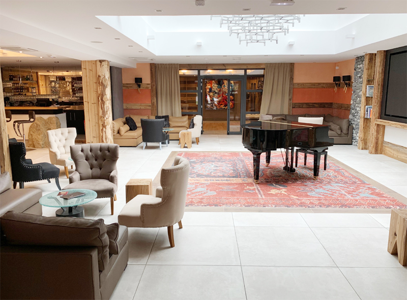 Hotel Alexane Lobby