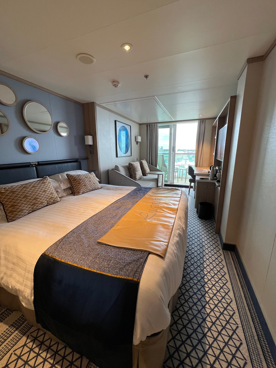 iona cruise ship cabin reviews