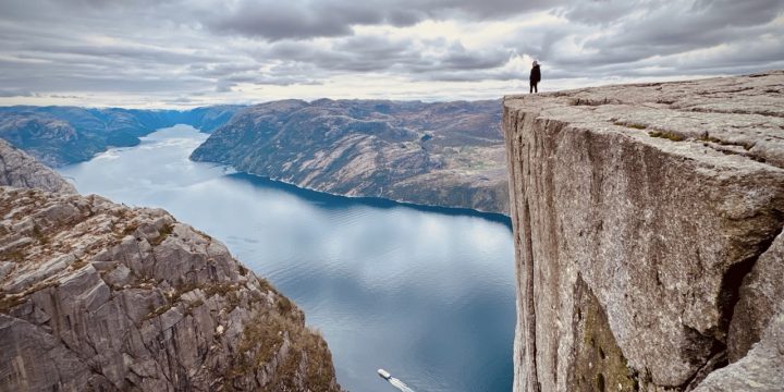 How to get to Pulpit Rock from Stavanger